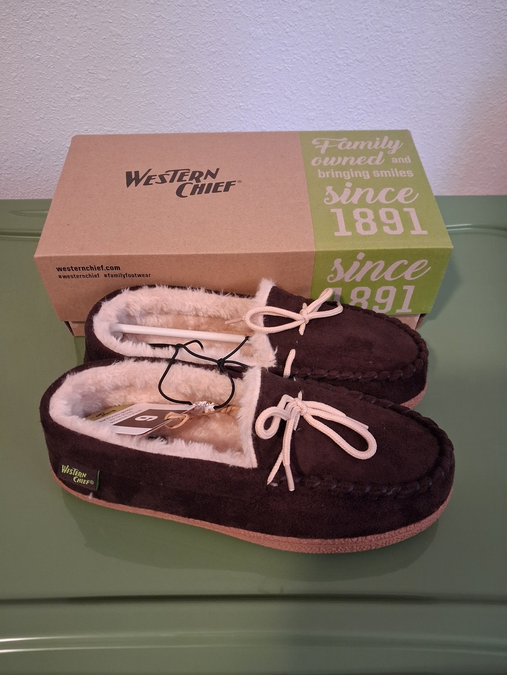 Western Chief Brown Faux Fur Lined Moccasin Slippers